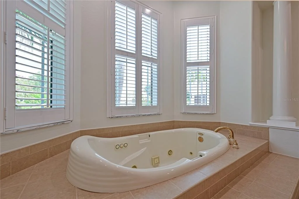Photo of 11515 SAVANNAH LAKES DRIVE
