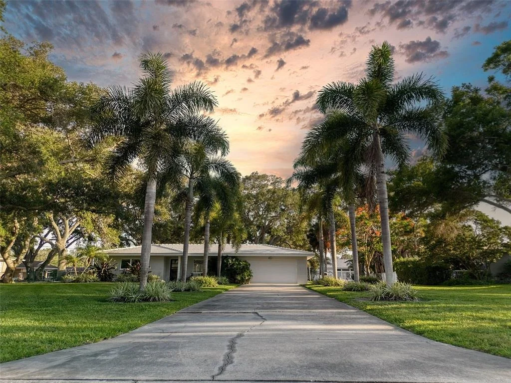 Photo of 5 SHORE DRIVE