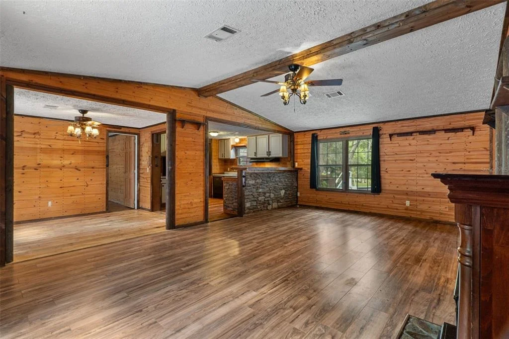 Photo of 3322 SUSAN DRIVE