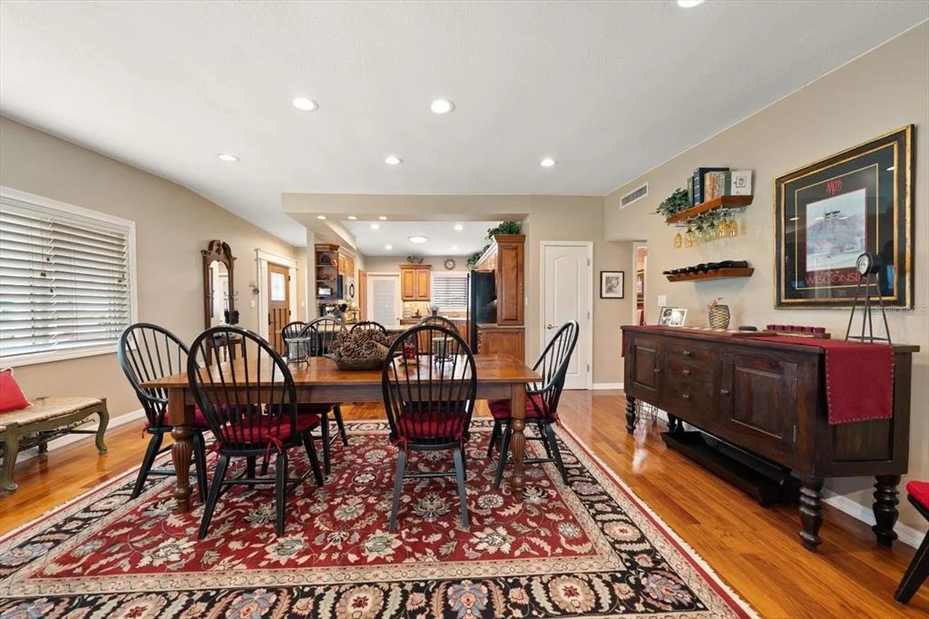 Photo of 1718 MEREDITH LANE