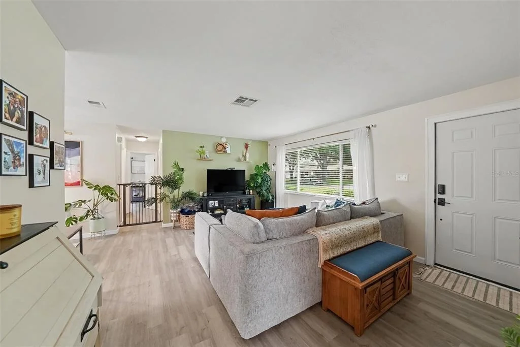 Photo of 2334 TUDOR LANE