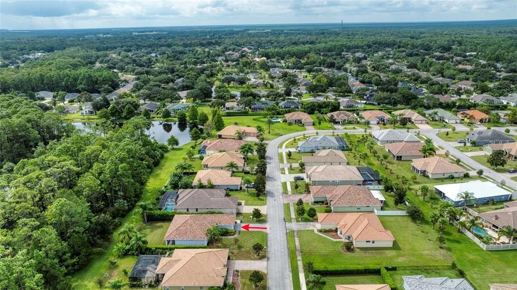 Photo of 56 THORNHILL CHASE CIRCLE