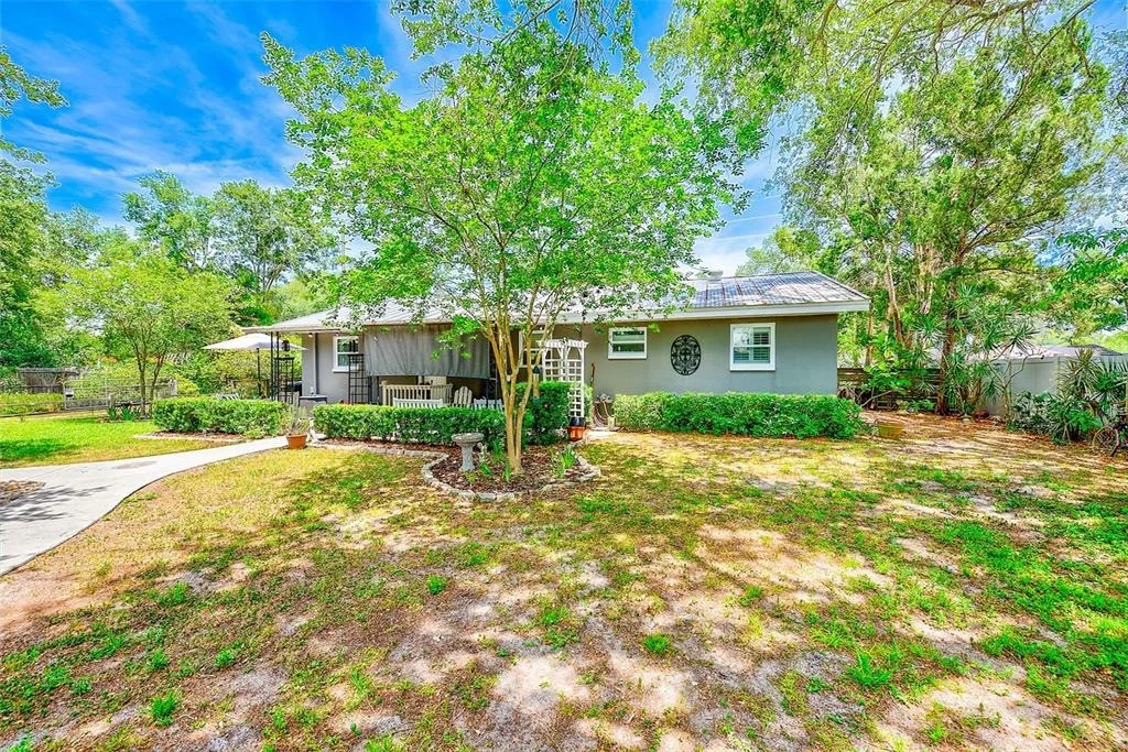 Photo of 175 RIVIERE ROAD