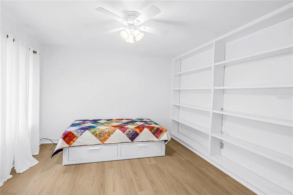Photo of 3000 HERON PLACE