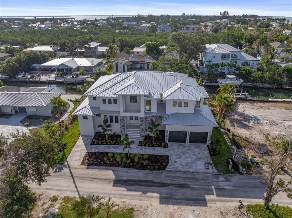 Photo of 530 DE NARVAEZ DRIVE