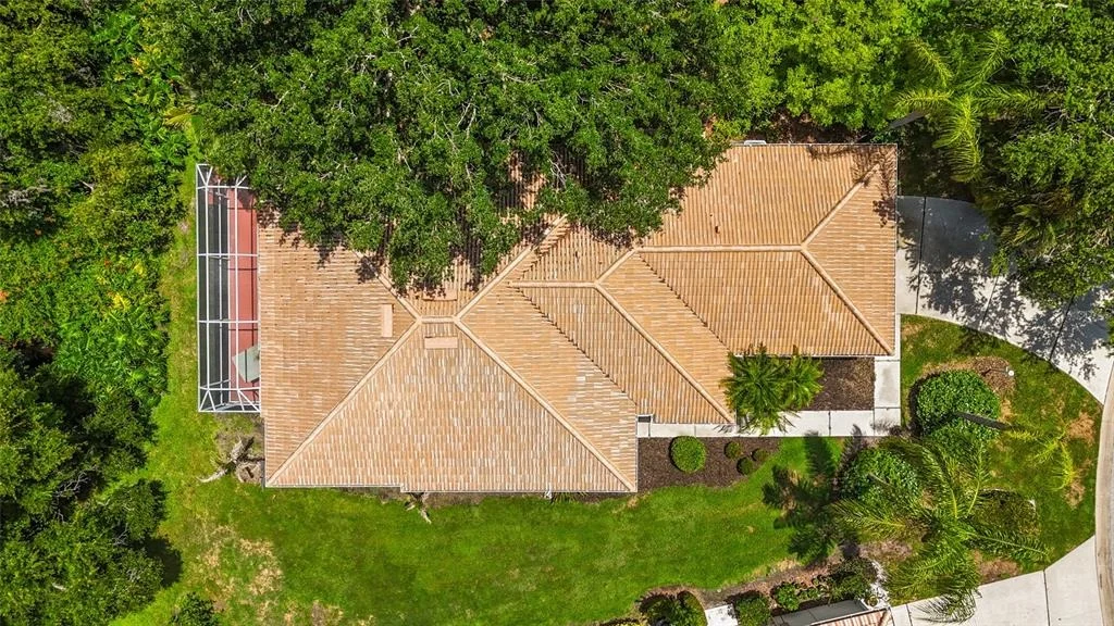Photo of 6662 OAKBROOKE CIRCLE