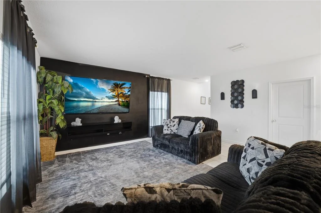 Photo of 859 TIMBERLAND DRIVE