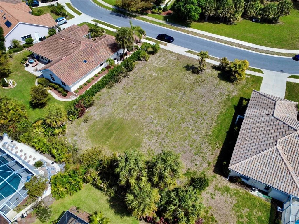 Photo of 565 PARK ESTATES SQUARE