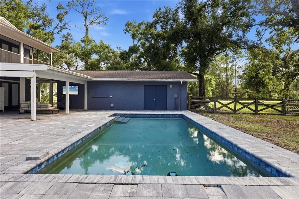 Photo of 10125 OAK RUN DRIVE