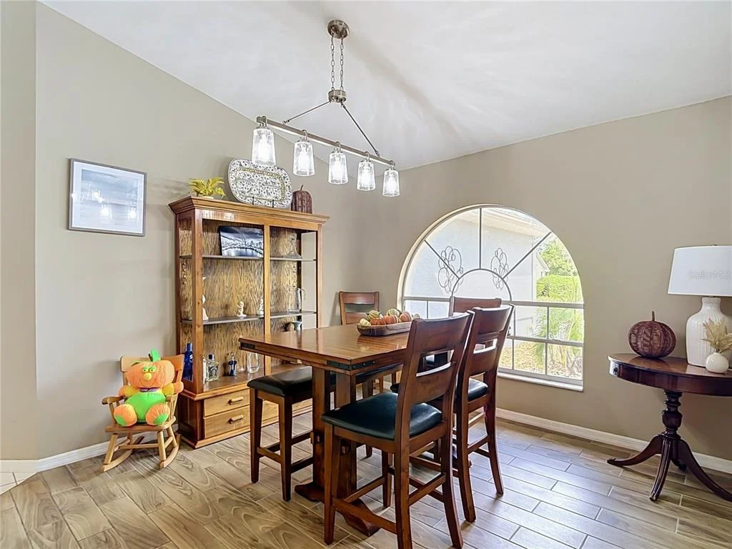 Photo of 1051 HOOK DRIVE