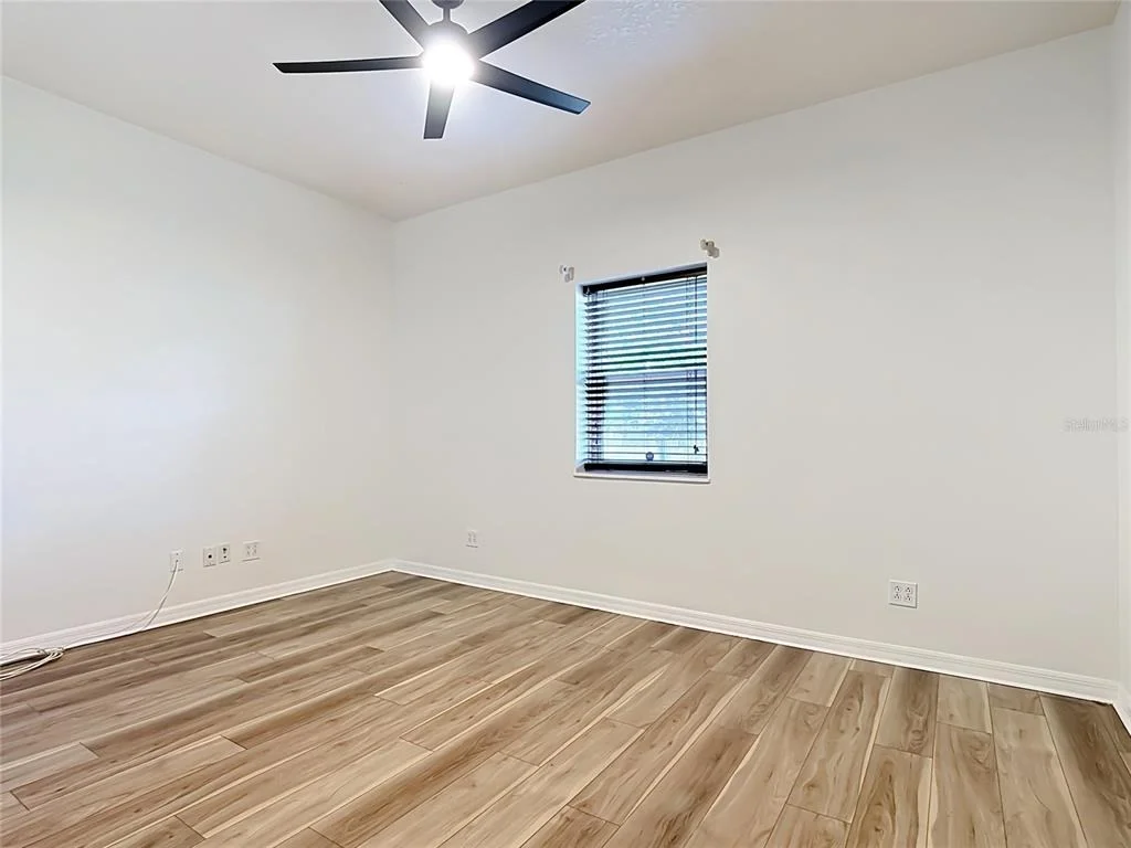 Photo of 2155 BARRATT COURT