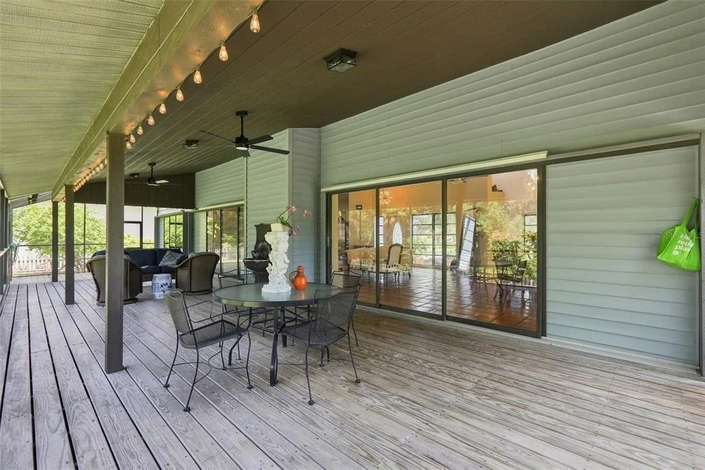 Photo of 881 PINTO CIRCLE