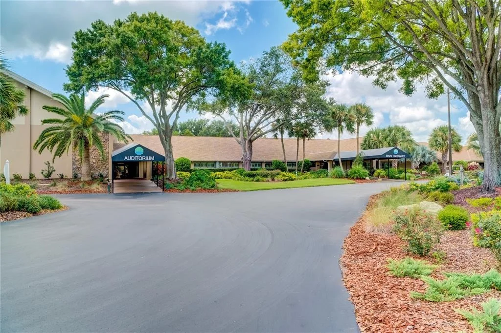 Photo of 3472 MACLAREN DRIVE