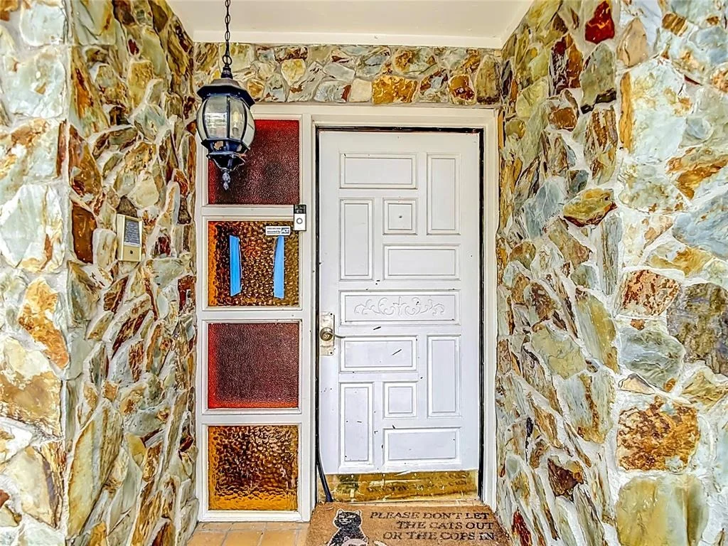 Photo of 5433 FRONT DRIVE