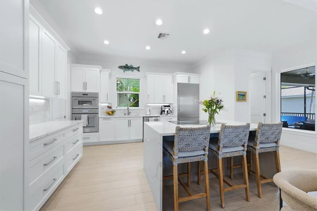 Photo of 3913 ROBERTS POINT ROAD