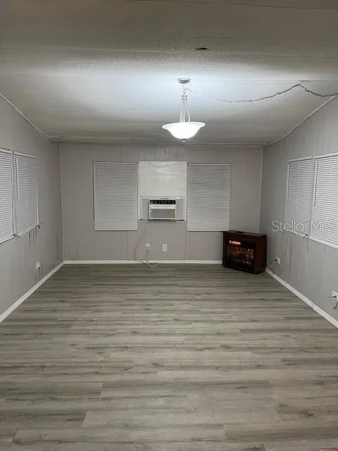 Photo of 335 N COUNTY ROAD 315