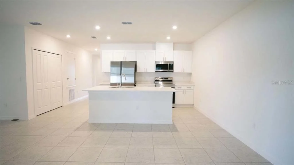 Photo of 612 BROADOAK DRIVE