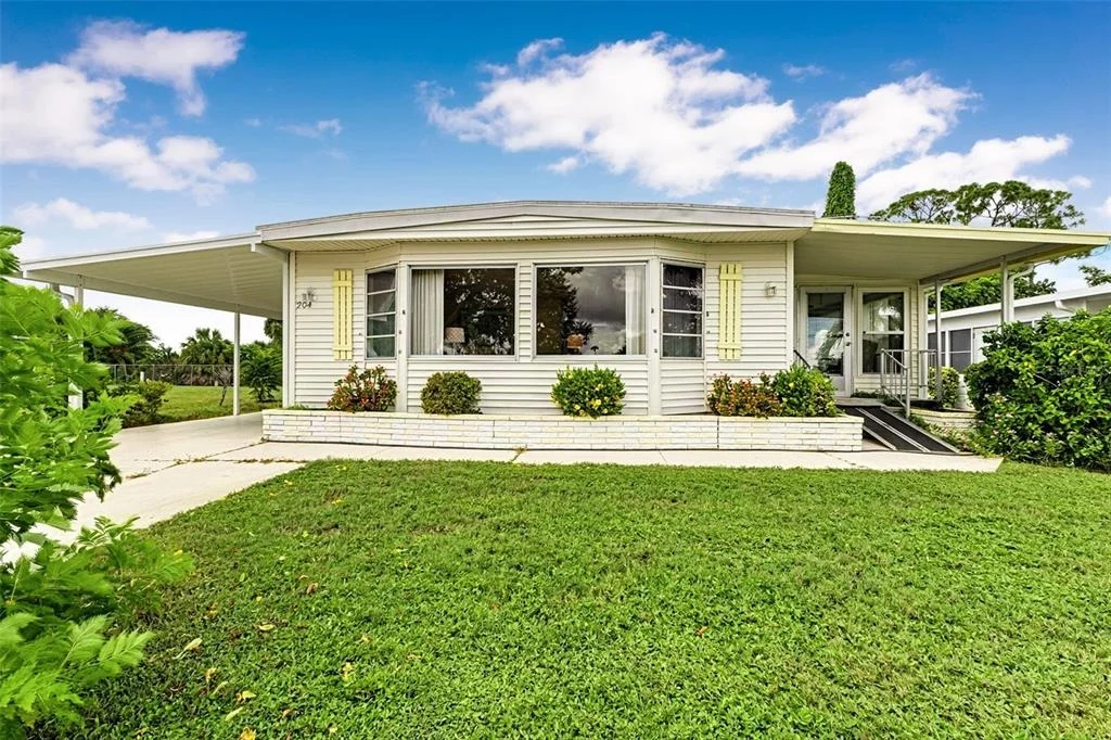 Photo of 204 LA COSTA