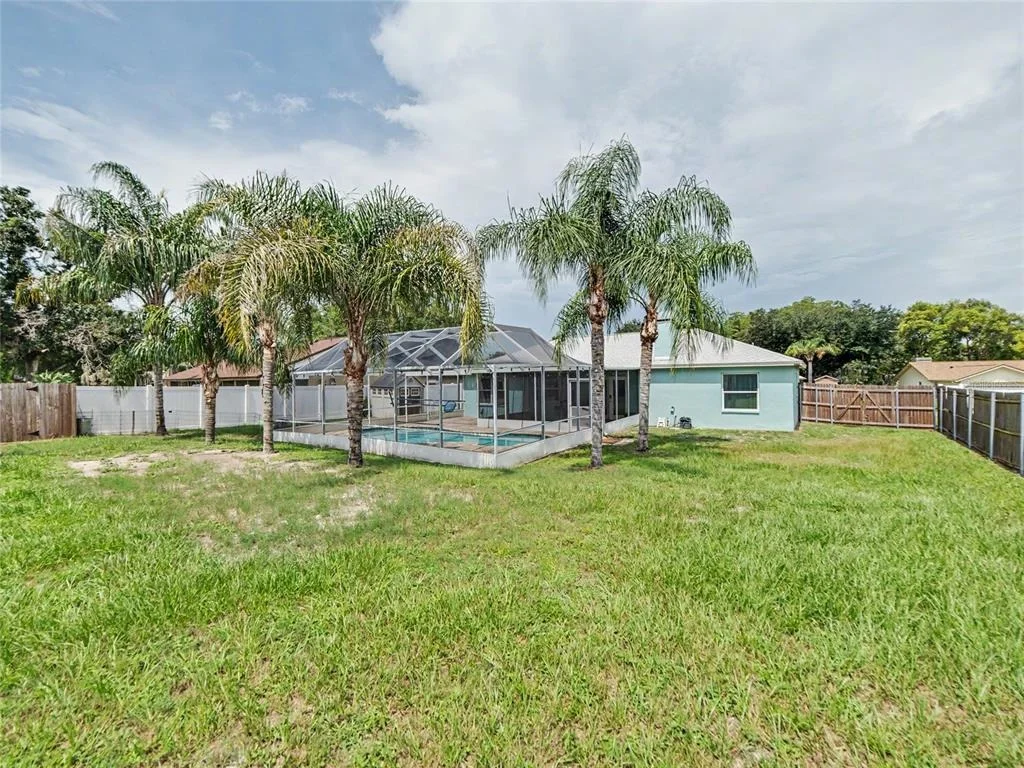 Photo of 23513 BELLAIRE LOOP