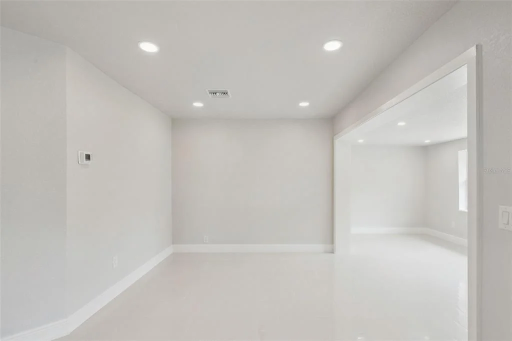 Photo of 2316 N GRIFFIN DRIVE