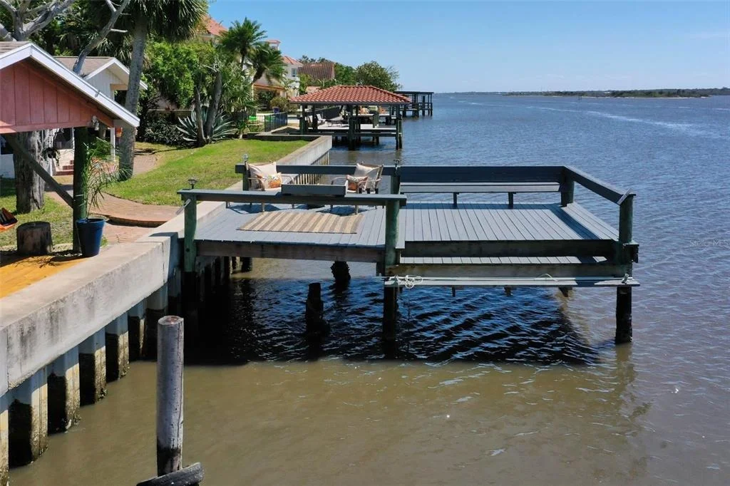 Photo of 2260 JOHN ANDERSON DRIVE