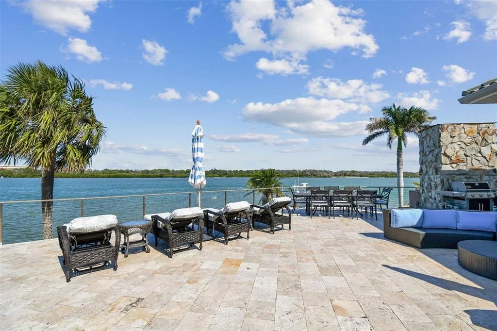 Photo of 582 JOHNS PASS AVENUE