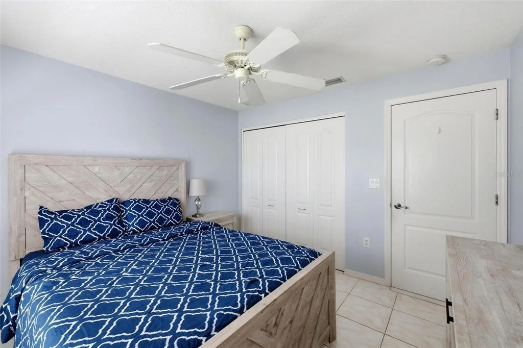 Photo of 9910 GULFSTREAM BOULEVARD