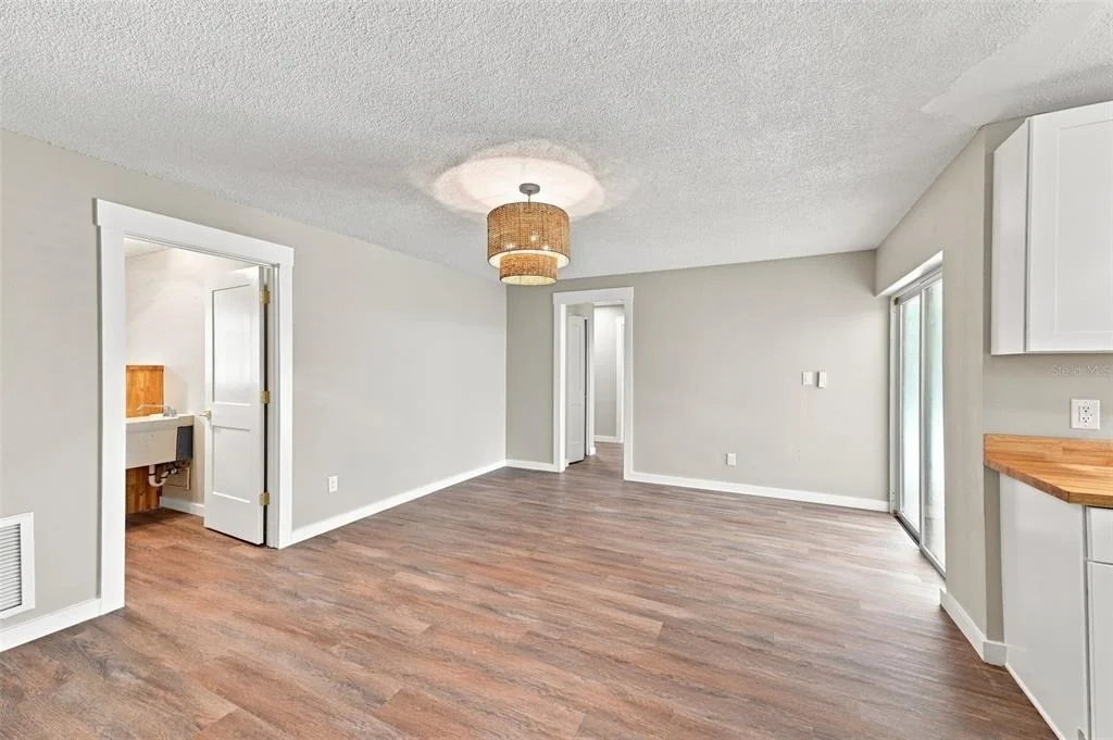 Photo of 6622 GLENCOE DRIVE
