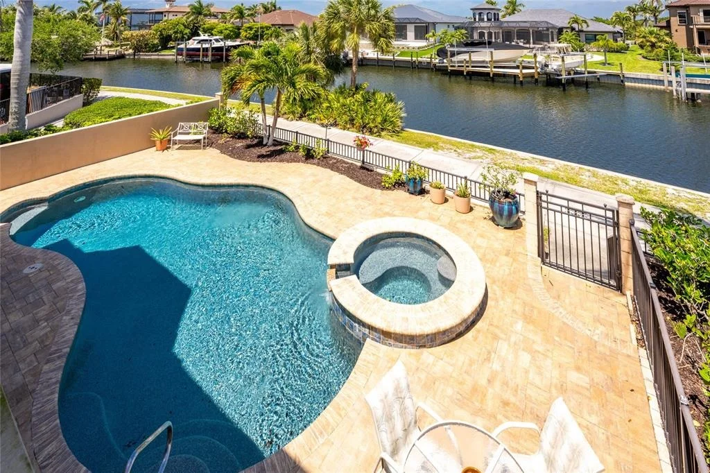 Photo of 3337 SUNSET KEY CIRCLE