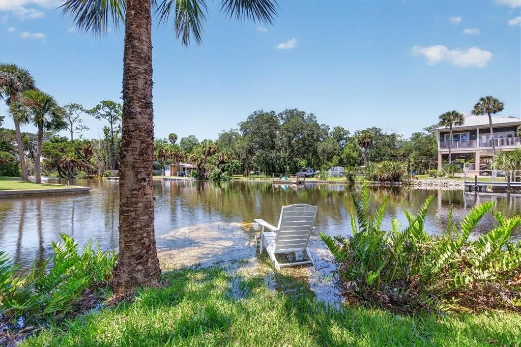 Photo of 6086 ISLAND DRIVE