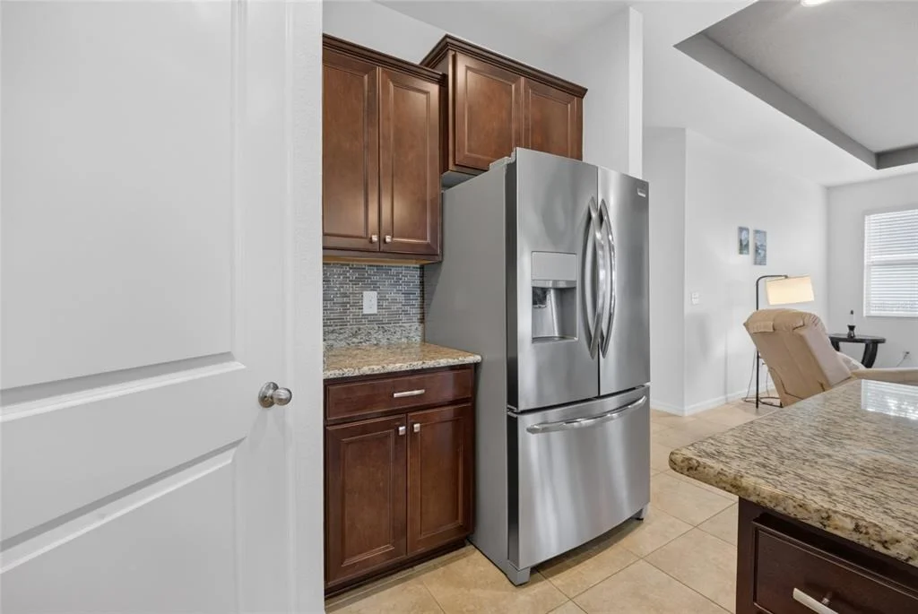 Photo of 5198 NE 19TH PLACE