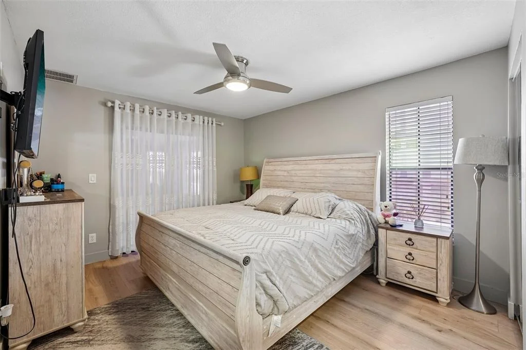 Photo of 3376 SHORNCLIFFE LANE