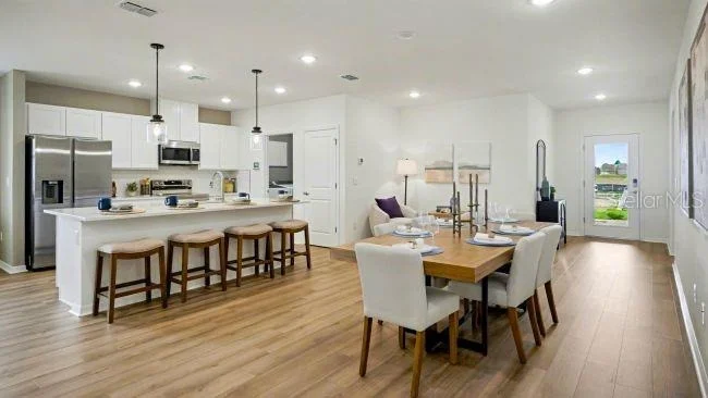 Photo of 8591 OAKSTONE CIRCLE