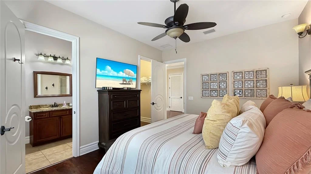 Photo of 451 MUIRFIELD LOOP