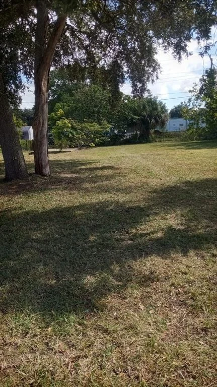 Photo of 6940 COLUMBINE DRIVE