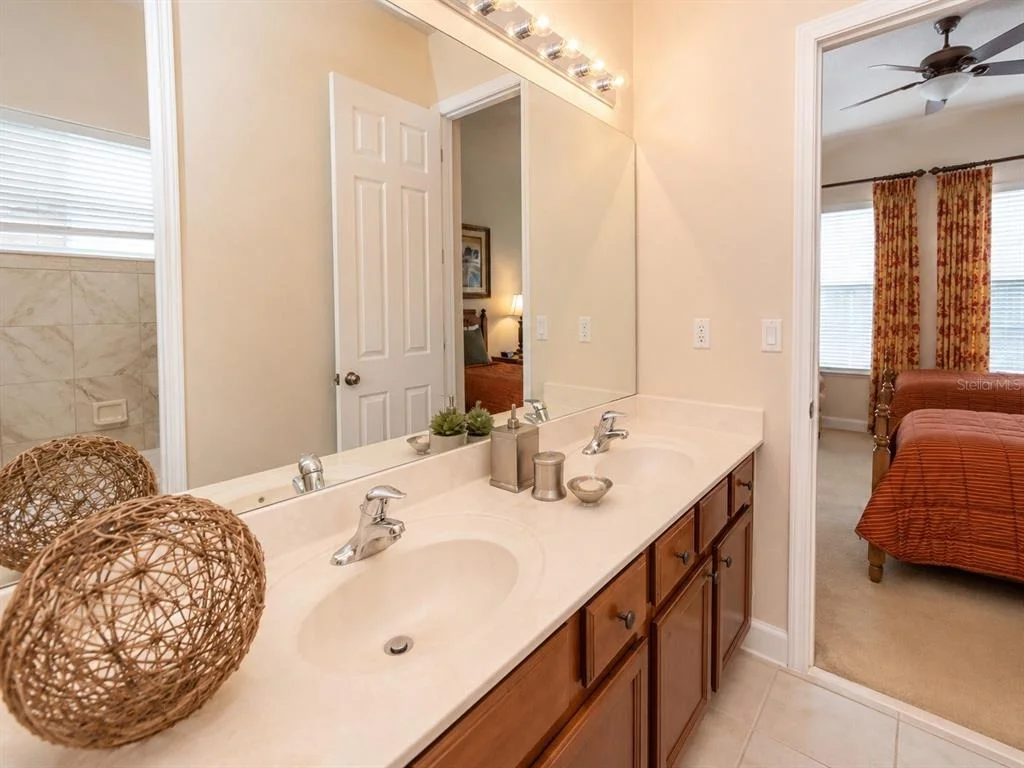 Photo of 1549 FAIRVIEW CIRCLE
