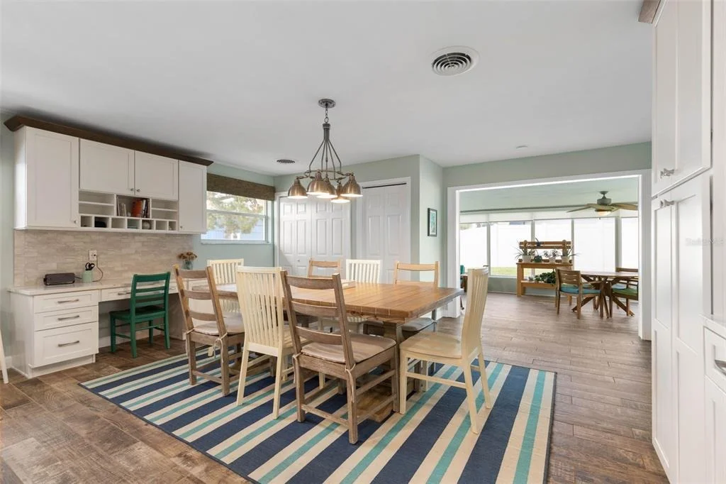 Photo of 76 BANYAN DRIVE