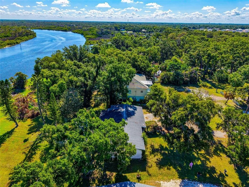 Photo of 11903 UPPER MANATEE RIVER ROAD