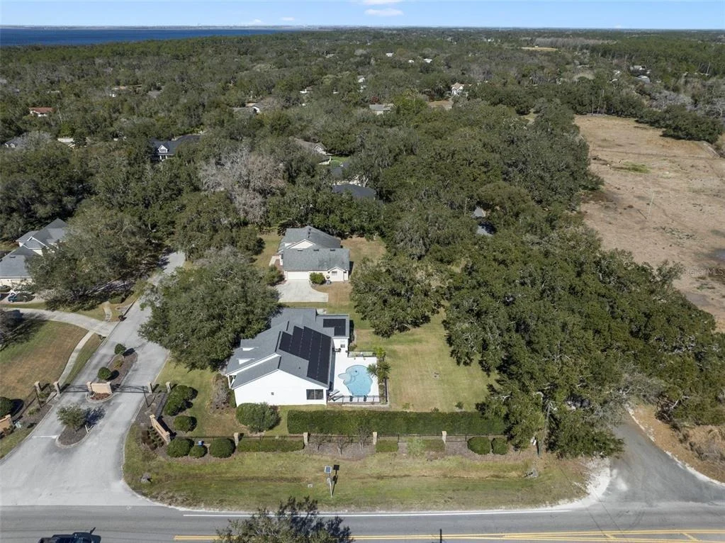 Photo of 1401 HIDDEN OAKS BEND