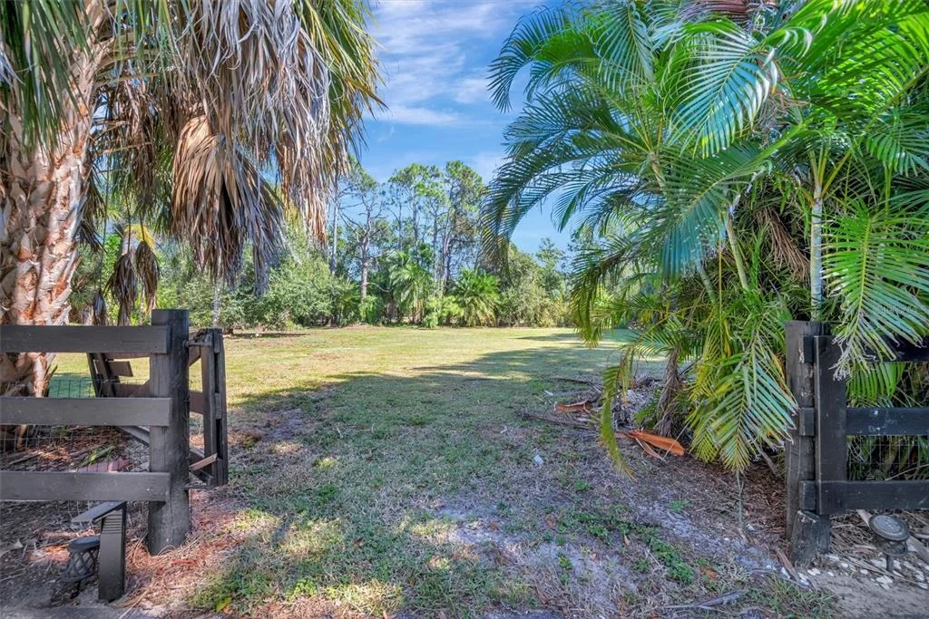 Photo of 403 LONGBOW TRAIL