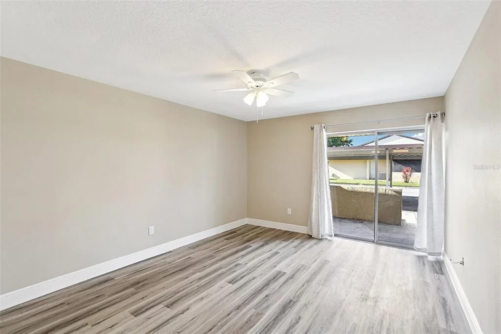 Photo of 1203 16TH CIRCLE SE