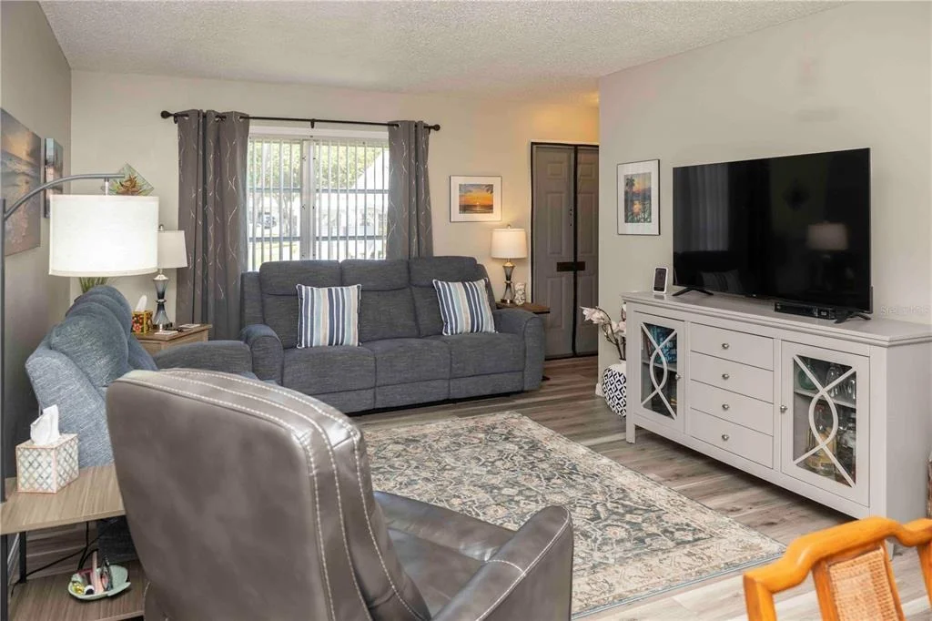 Photo of 6024 CORAL WAY