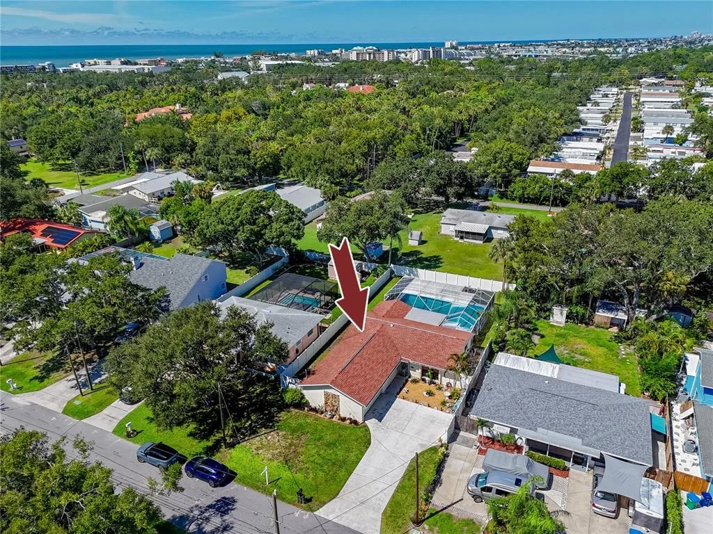 Photo of 14803 SUNSET DRIVE