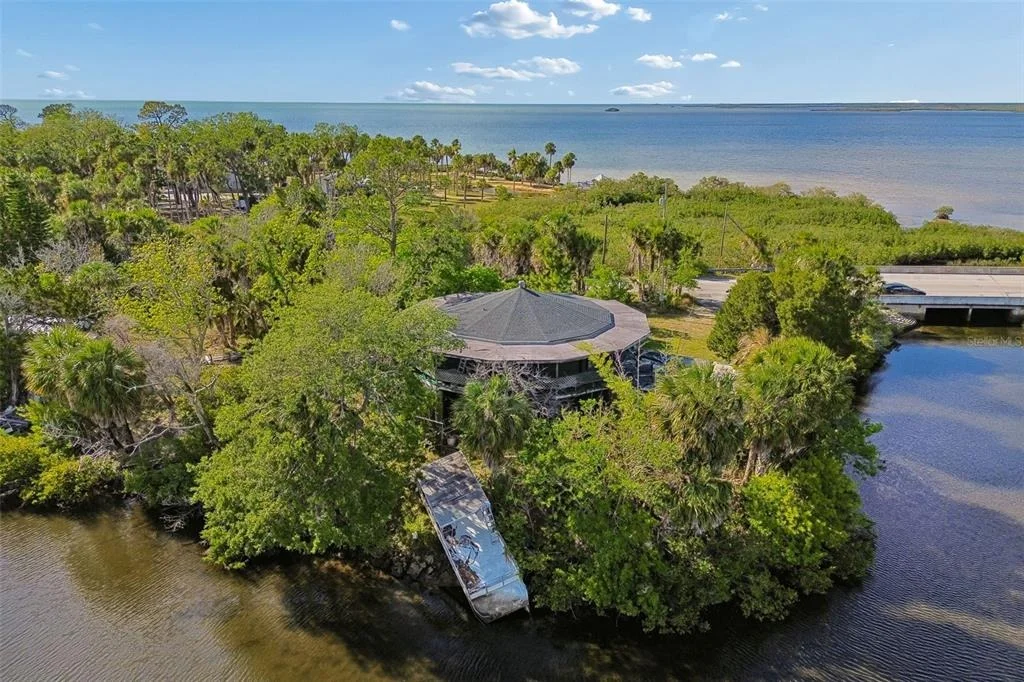 Photo of 10501 PINE ISLAND DRIVE