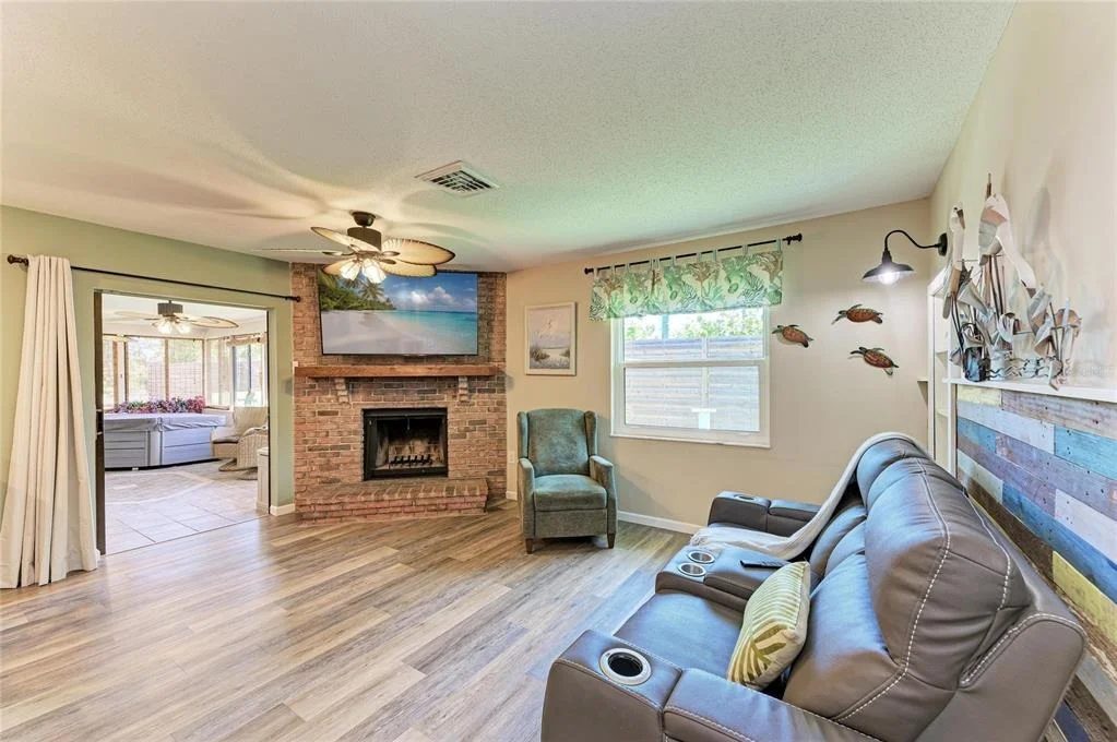 Photo of 1184 KENISCO ROAD