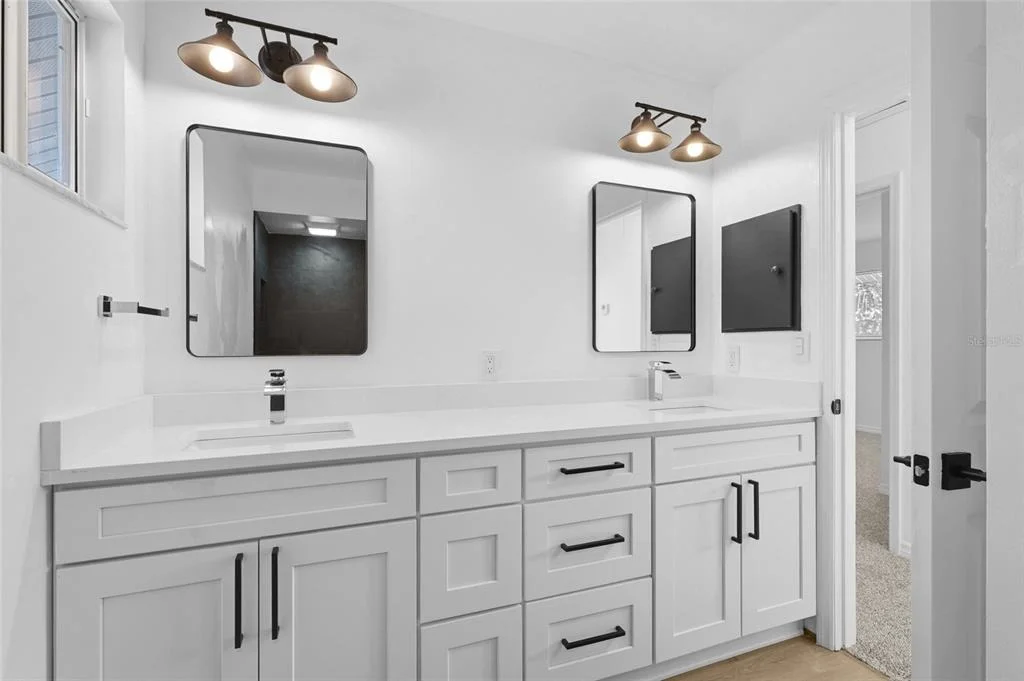 Photo of 4074 REDBIRD CIRCLE