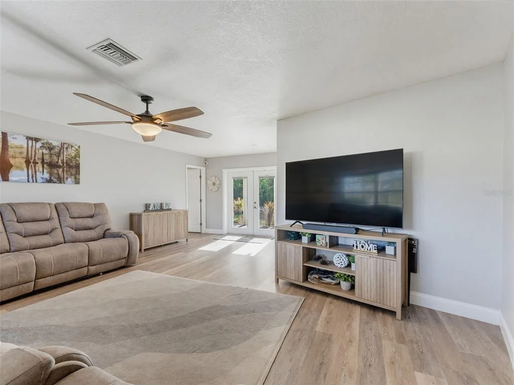 Photo of 1846 DEL ROBLES DRIVE