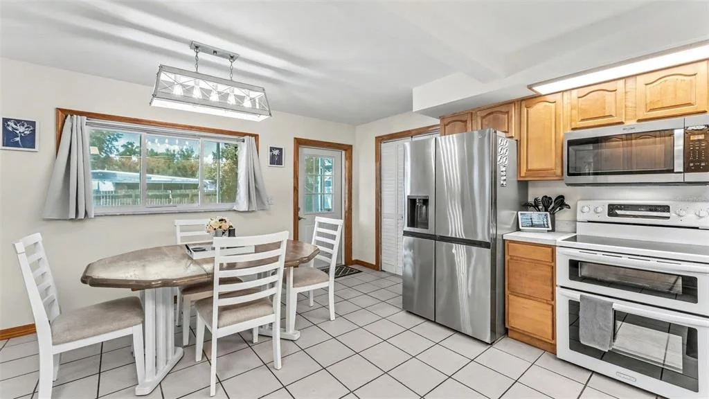 Photo of 680 SUNSET DRIVE