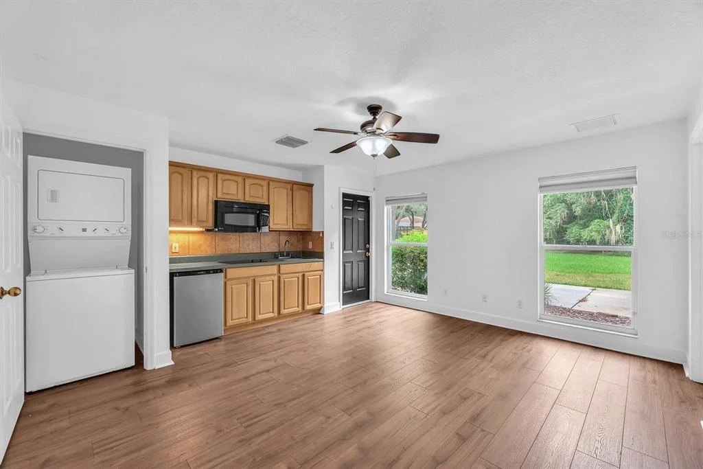 Photo of 6034 HAMMOCK HILL AVENUE