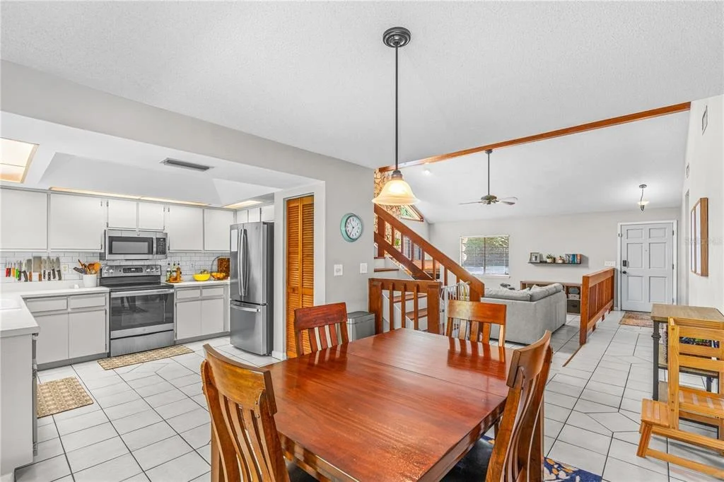 Photo of 285 BAYRIDGE COURT